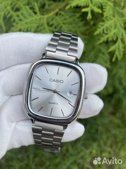 Часы casio quartz old many