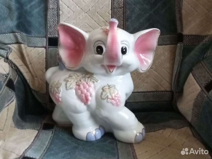 Слон-копилка,большая(фарфор)