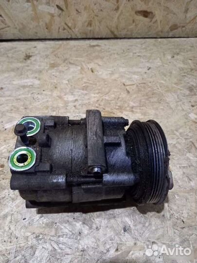 Компрессор кондиционера Ford Focus 1