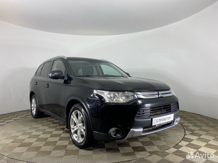 Mitsubishi Outlander 2.0 CVT, 2014, 130 000 км