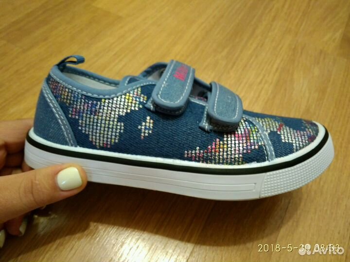 Кеды для девочки новые