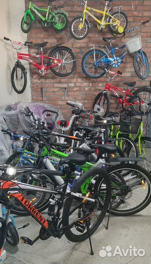 Детский велосипед с родительской ручкой