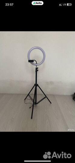 Кольцевая лампа