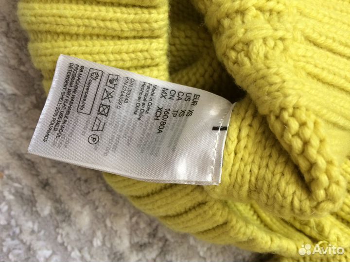 Вязаный свитер с помпонами H&M 40 42 XS