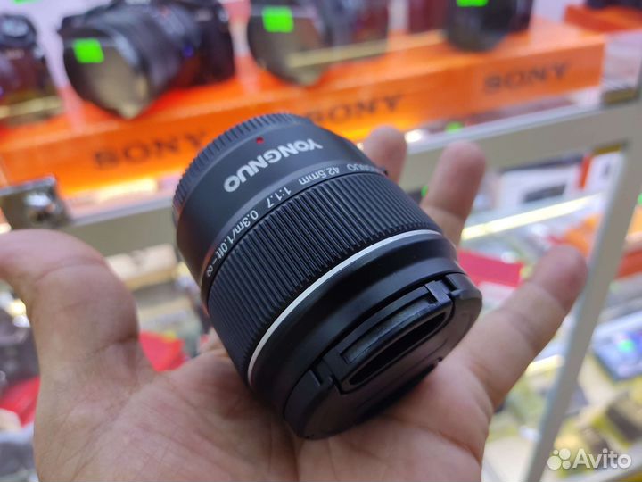 YongNuo 42.5mm f/1.7 Micro 4/3 S№W0100238