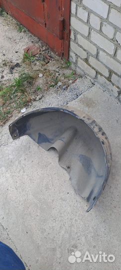 Подкрылки Renault Logan Рено Логан локер