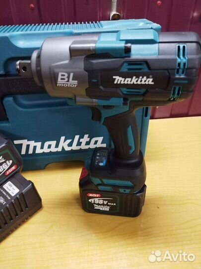 Гайковерт очень мощный аккумуляторный Makita