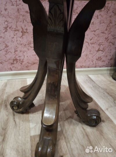 Кофейный столик, подставка