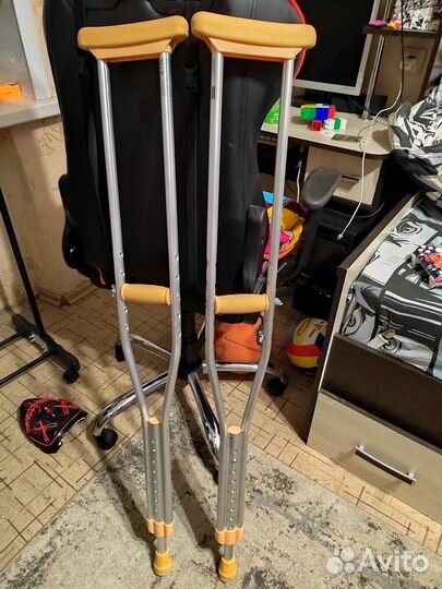 Костыли подмышечные