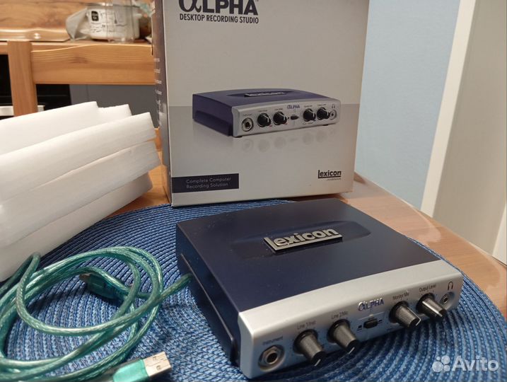 Внешняя звуковая карта Lexicon Alpha