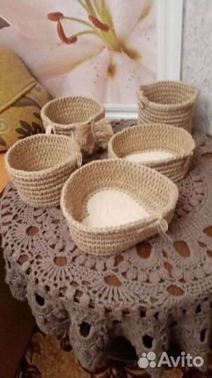 Корзинки и шаль, ручная работа