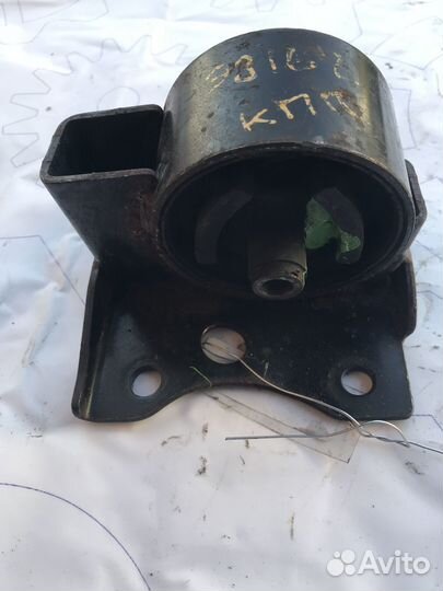 Подушка двс левая nissan almera n16