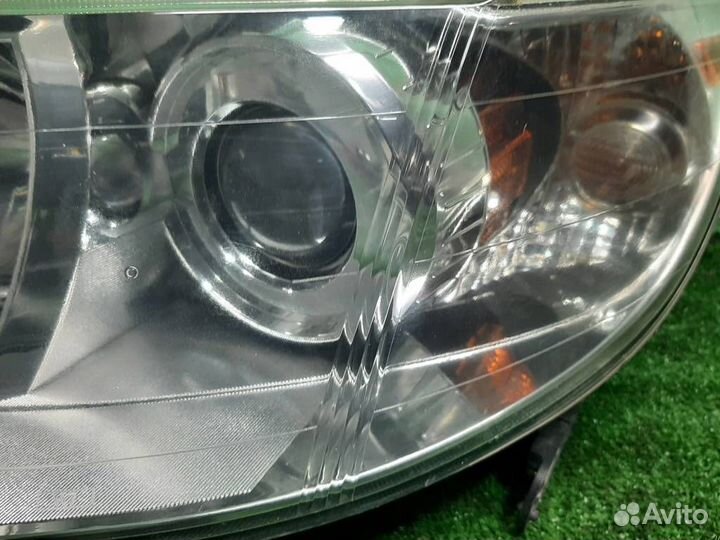 Фара левая Subaru Tribeca WX 2009