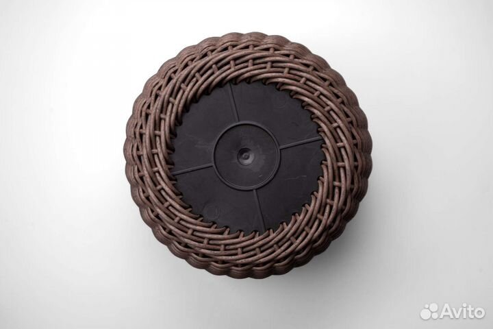 Кашпо для цветов