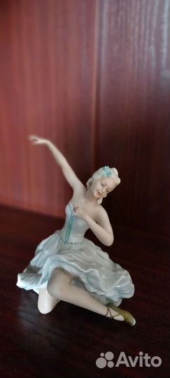 Статуэтка фарфор,балерина