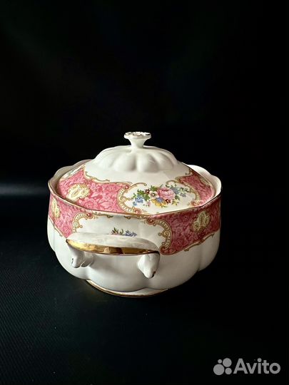 Блюдо и супница фарфор Royal Albert Lady Carlyle