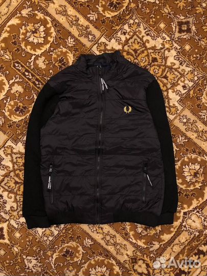 Жилетка Fred Perry весенняя с рукавами