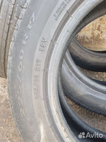 Pirelli Cinturato P7 225/60 R17