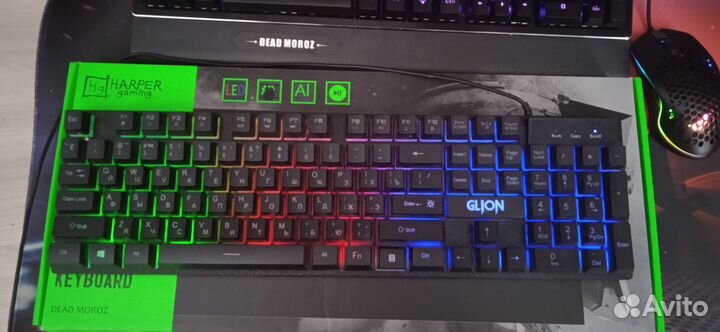 Игровая клавиатура и мышь