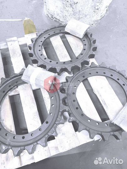 Звезда ведущая Komatsu PC450LC-7 208-27-61210