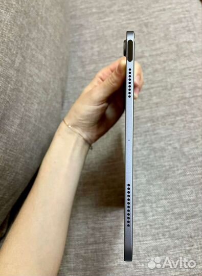 Планшет apple iPad air 2020