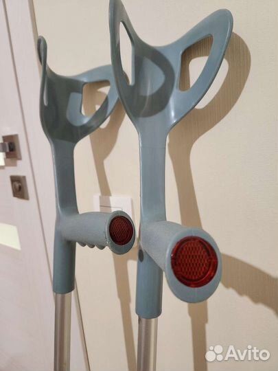 Костыли под локоть