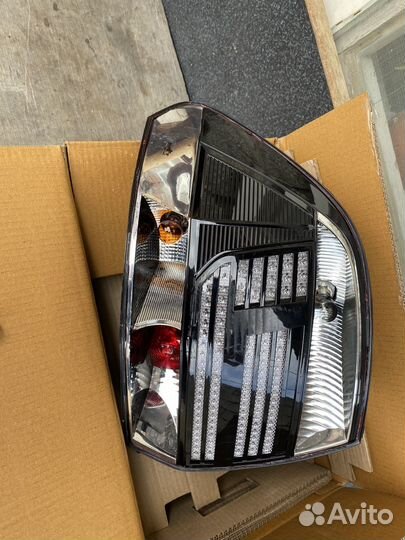 Задний фонарь на Поло оригинал