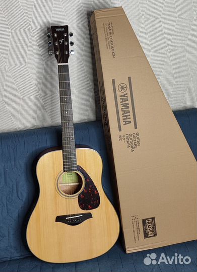 Акустическая гитара yamaha FG 800