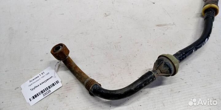 Клапан вакуумный+трубка усилителя тормозов Opel A