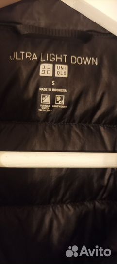 Пуховая жилетка uniqlo