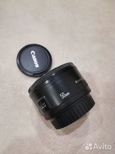 Canon EF 50mm f/1.8 II