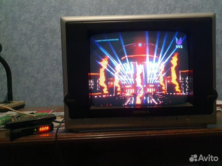 Телевизор