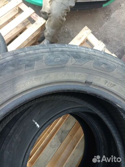 Toyo Proxes CF2 205/60 R16