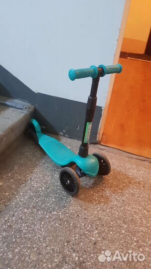 Самокат детский трехколесный