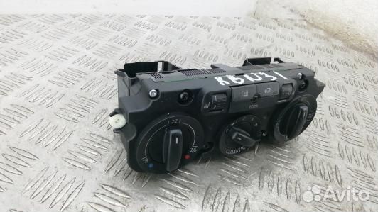 Блок управления печки и климат-контроля volkswagen