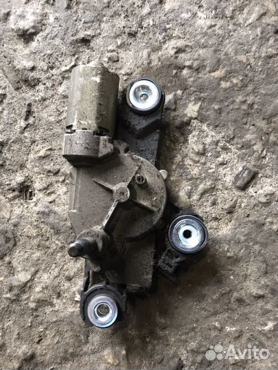 Моторчик заднего дворника Мазда 3 BK Mazda