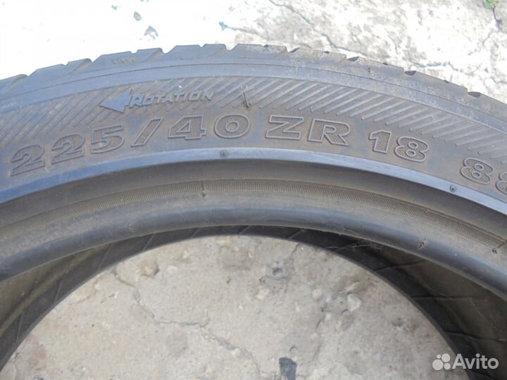 Kleber Transalp 225/40 R18