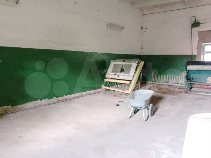 Свободного назначения, 900 м²