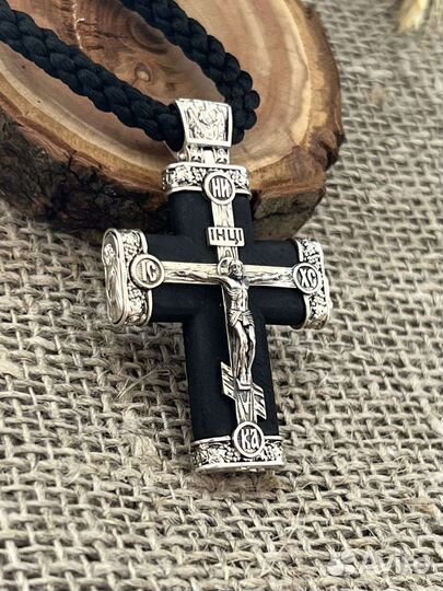 Крестик нательный на гайтане