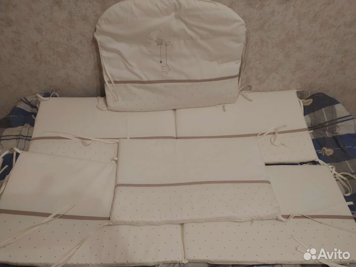 Бортики в детскую кроватку