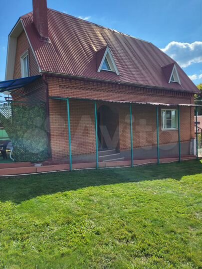 Дом 100 м² на участке 8 сот.