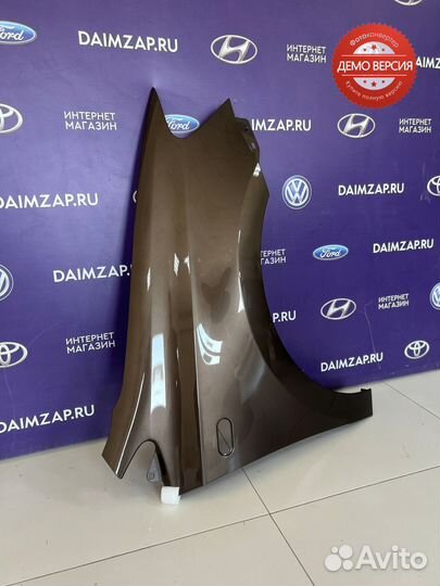 Крыло Volkswagen Polo правое / коричневый LH8Z