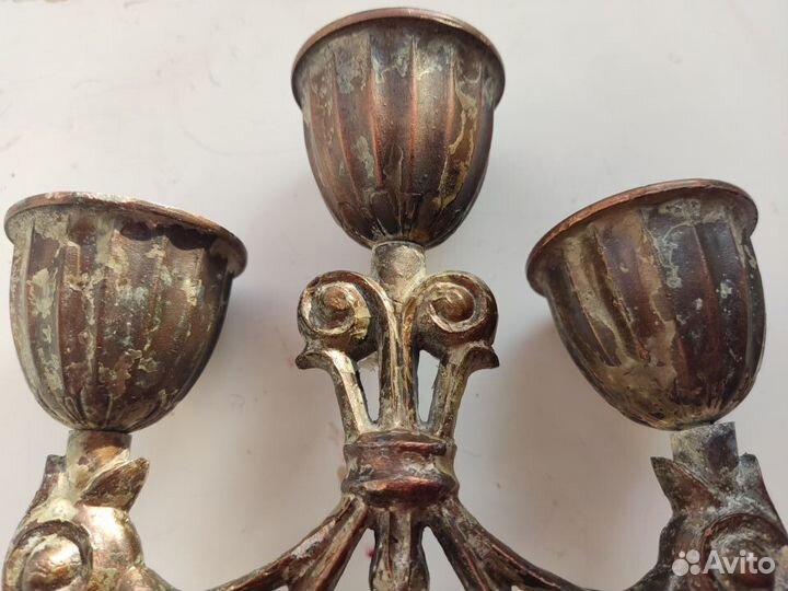 Подсвечник на три свечи