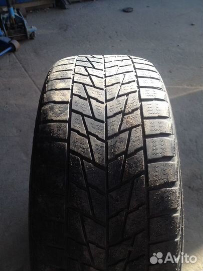 Bridgestone Blizzak LM-22 255/55 R18 109H