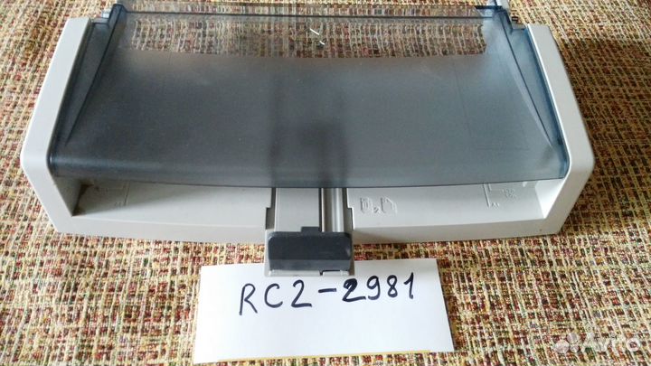 Входные лотки для бумаги принтеров HP