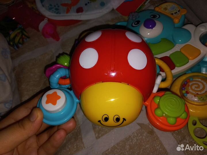 Музыкальные и развивающие игрушки для малышей