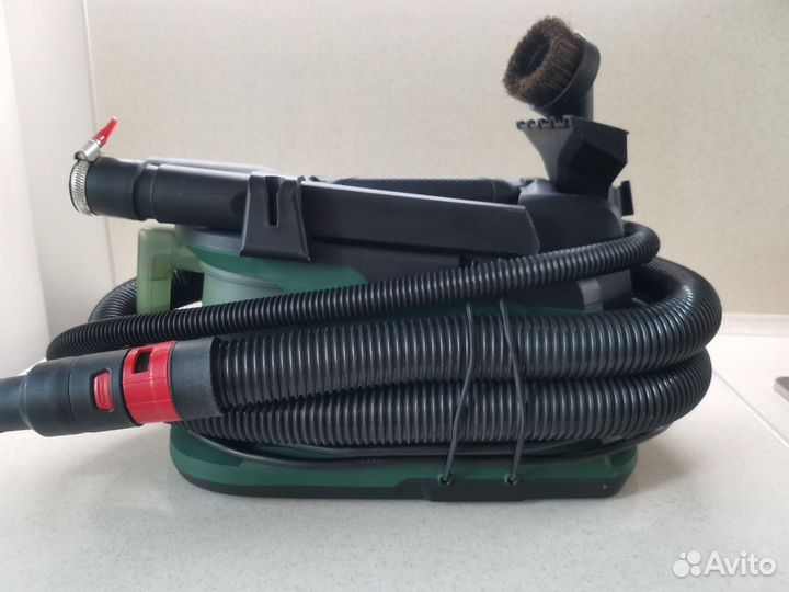 Пылесос Bosch EasyVac 3