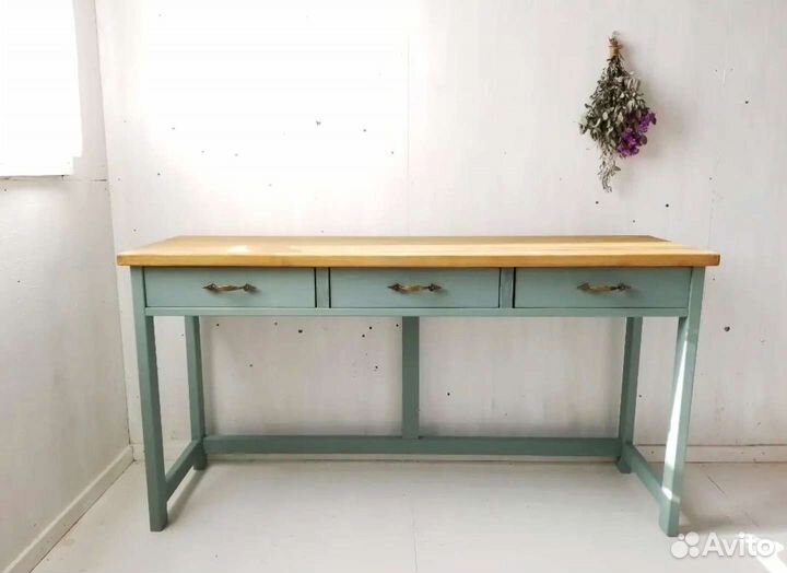 Туалетный столик, консольный стол, консоль