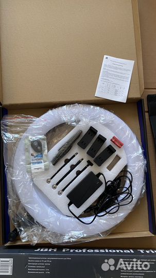 Кольцевая лампа 45см со штативом