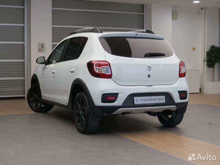 Renault Sandero Stepway 1.6 МТ, 2021, 60 195 км